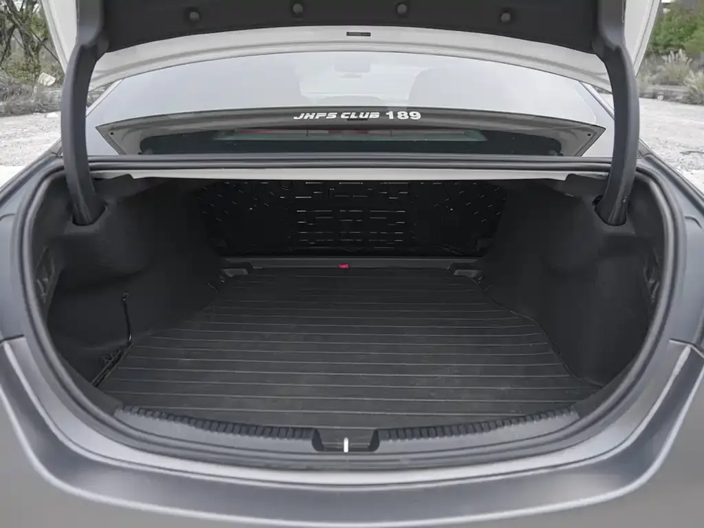 Mercedes-Benz C-Class 2023 из CN, фото 7