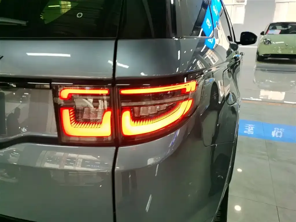 Land Rover Discovery Sport 2022 из CN, фото 8
