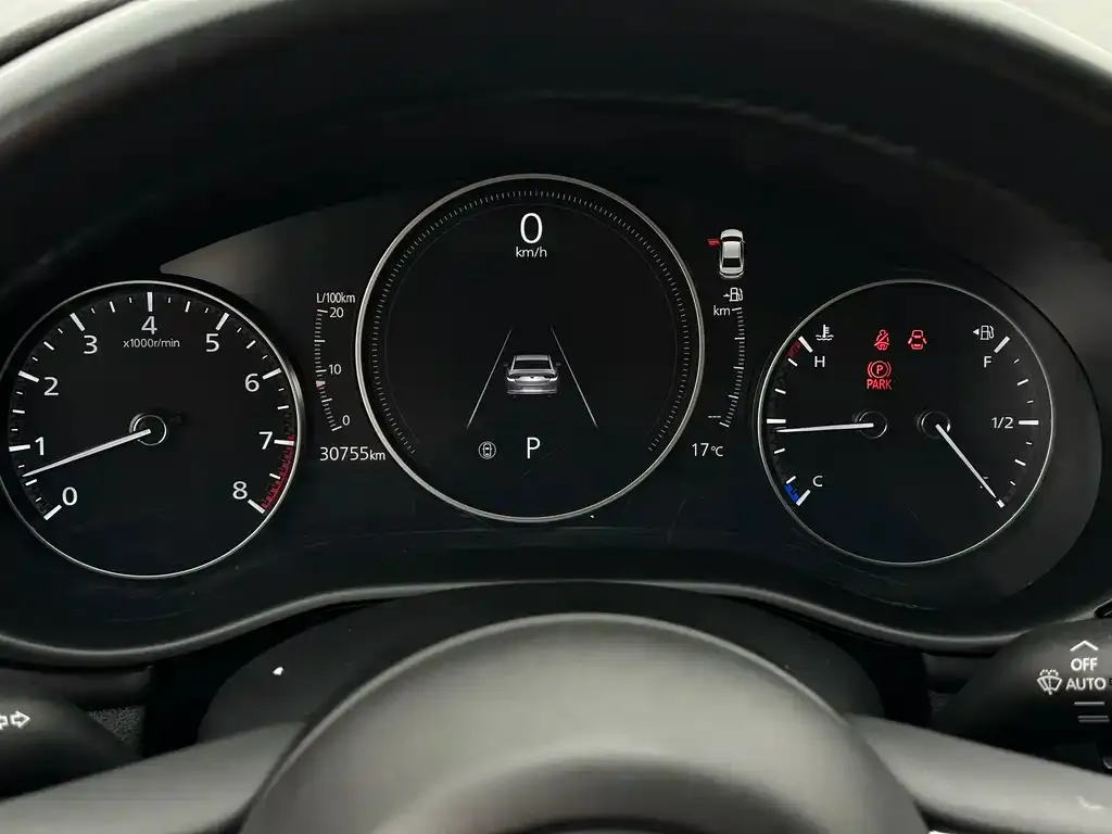 Mazda 3 Axela 2023 из CN, фото 6