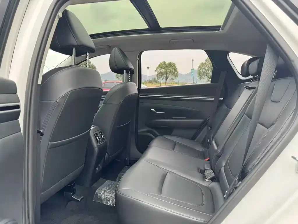 Hyundai Tucson 2024 из CN, фото 10