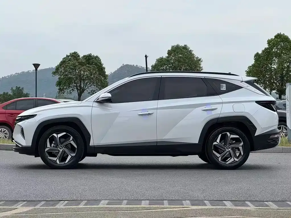 Hyundai Tucson 2024 из CN, фото 4