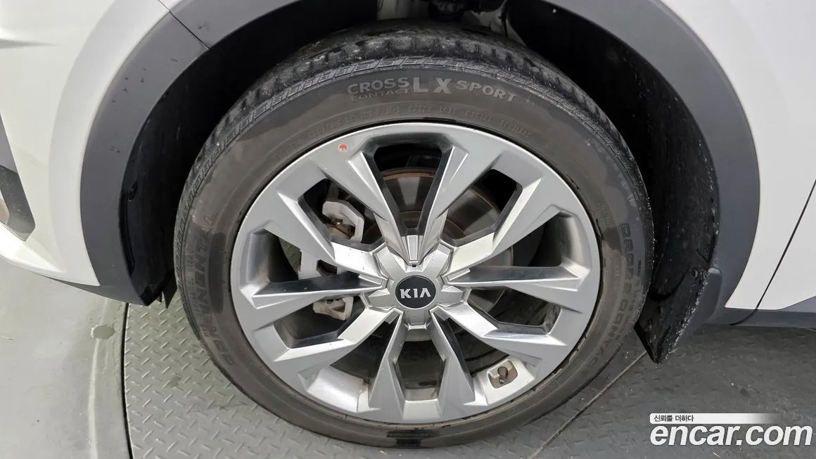 Kia Sorento — фото 5