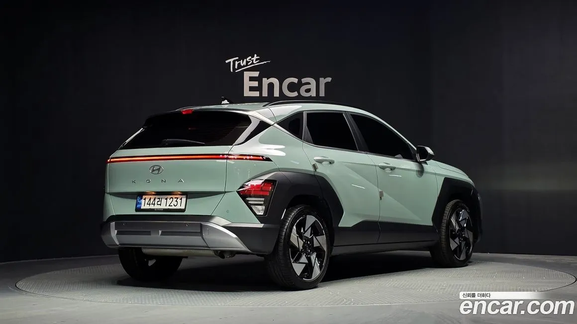 Hyundai Kona 2023 из KR, фото 2