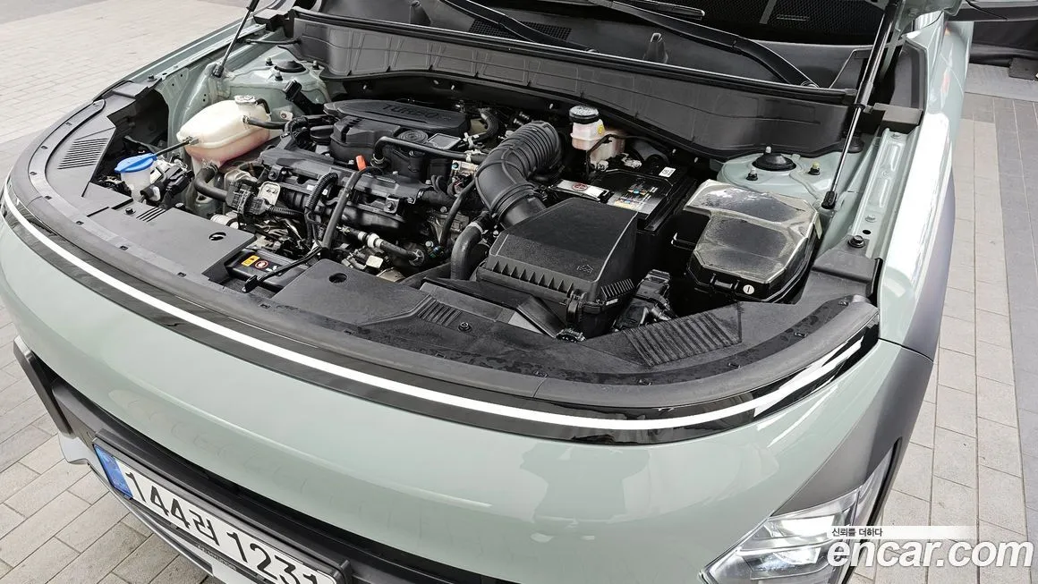 Hyundai Kona 2023 из KR, фото 6