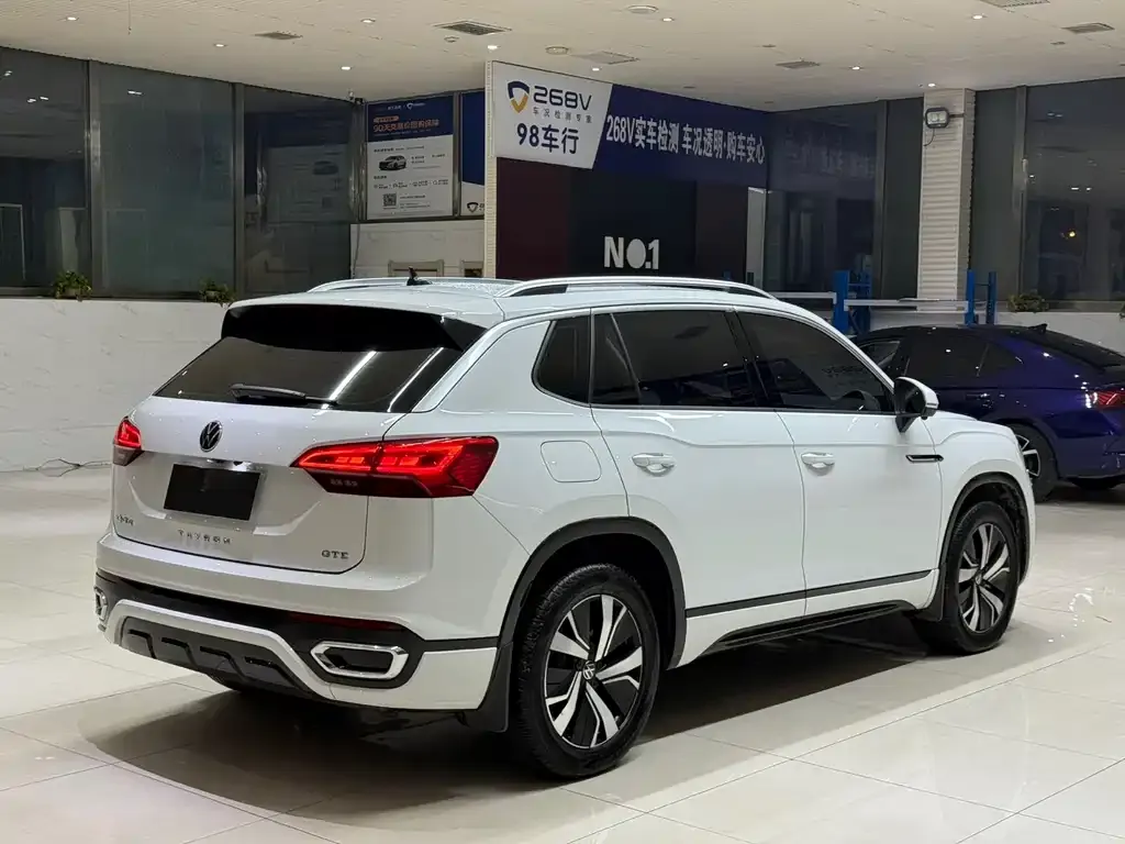 Volkswagen GTE PHEV 2022 из CN, фото 4