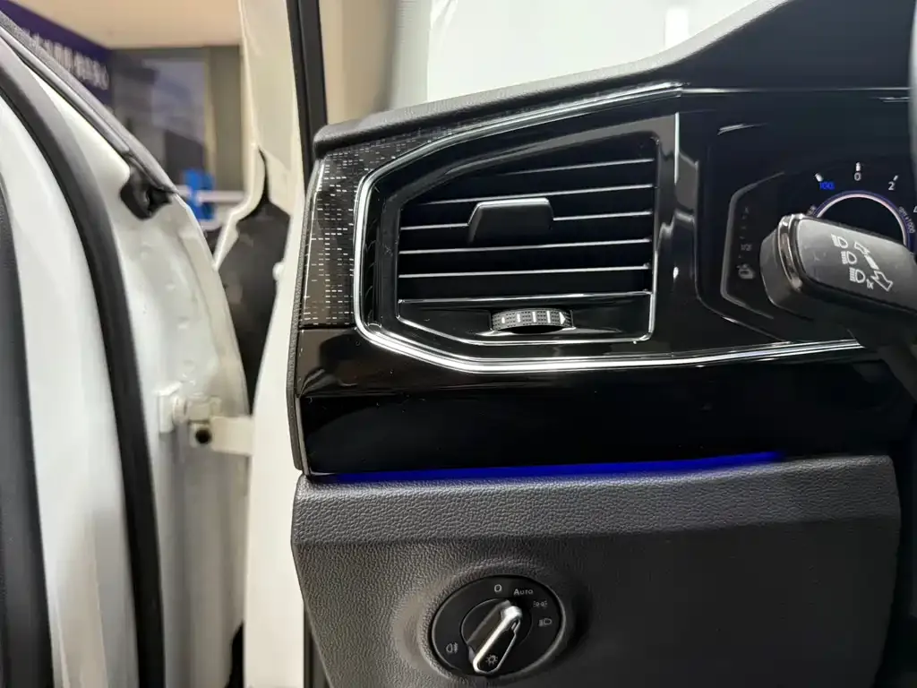 Volkswagen GTE PHEV 2022 из CN, фото 9