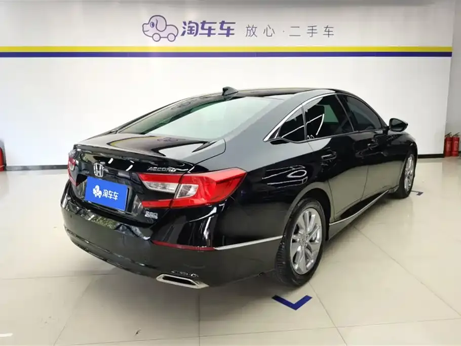 Honda Accord 2021 из CN, фото 3