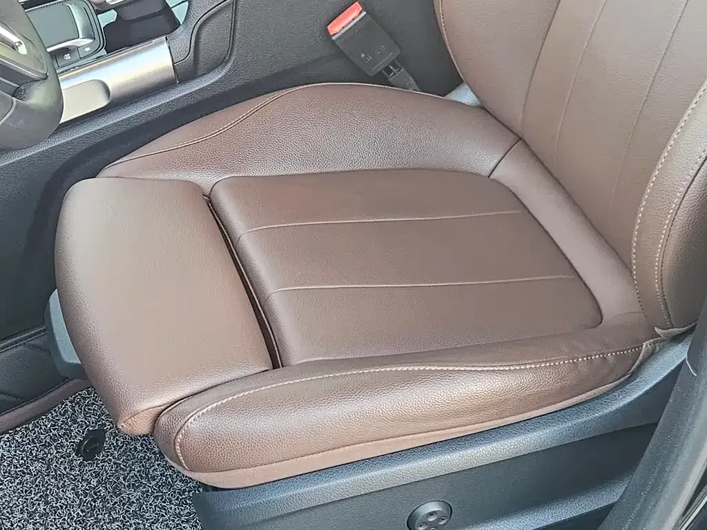 Mercedes-Benz GLB 2023 из CN, фото 10
