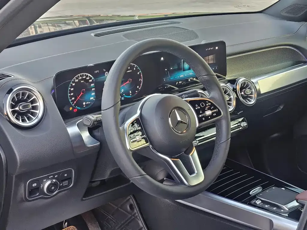 Mercedes-Benz GLB 2023 из CN, фото 9
