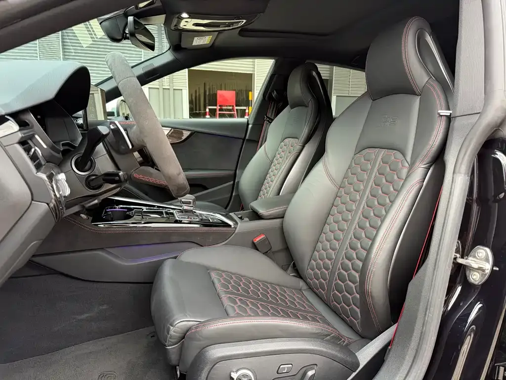 Audi RS 5 2023 из CN, фото 8