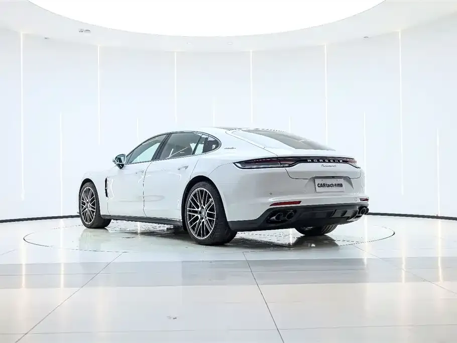 Porsche Panamera 2023 из CN, фото 7