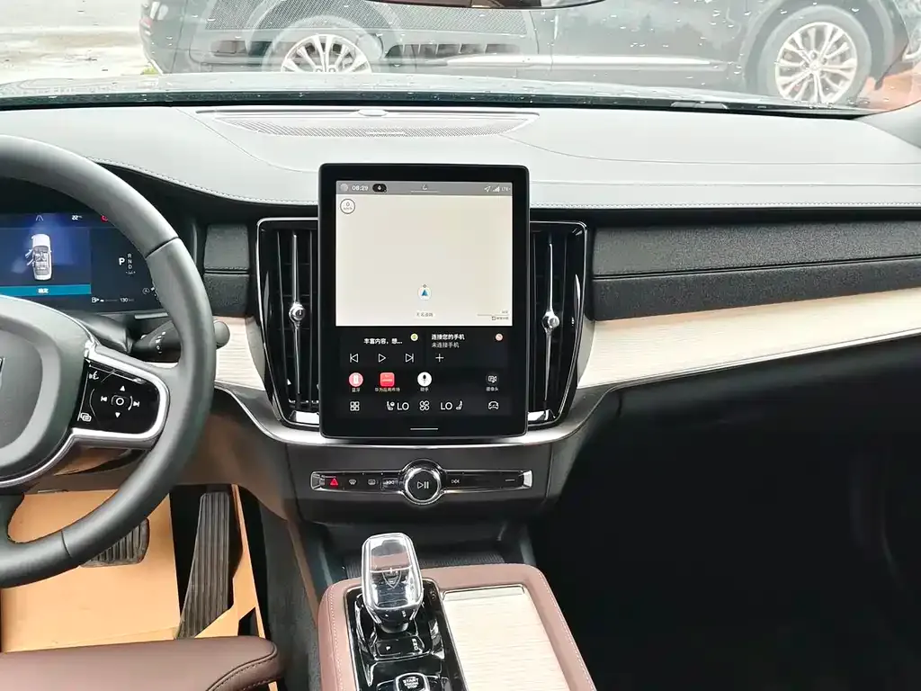 Volvo S90 2025 из CN, фото 2