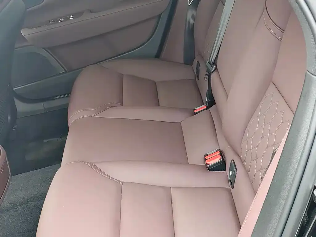 Volvo S90 2025 из CN, фото 4