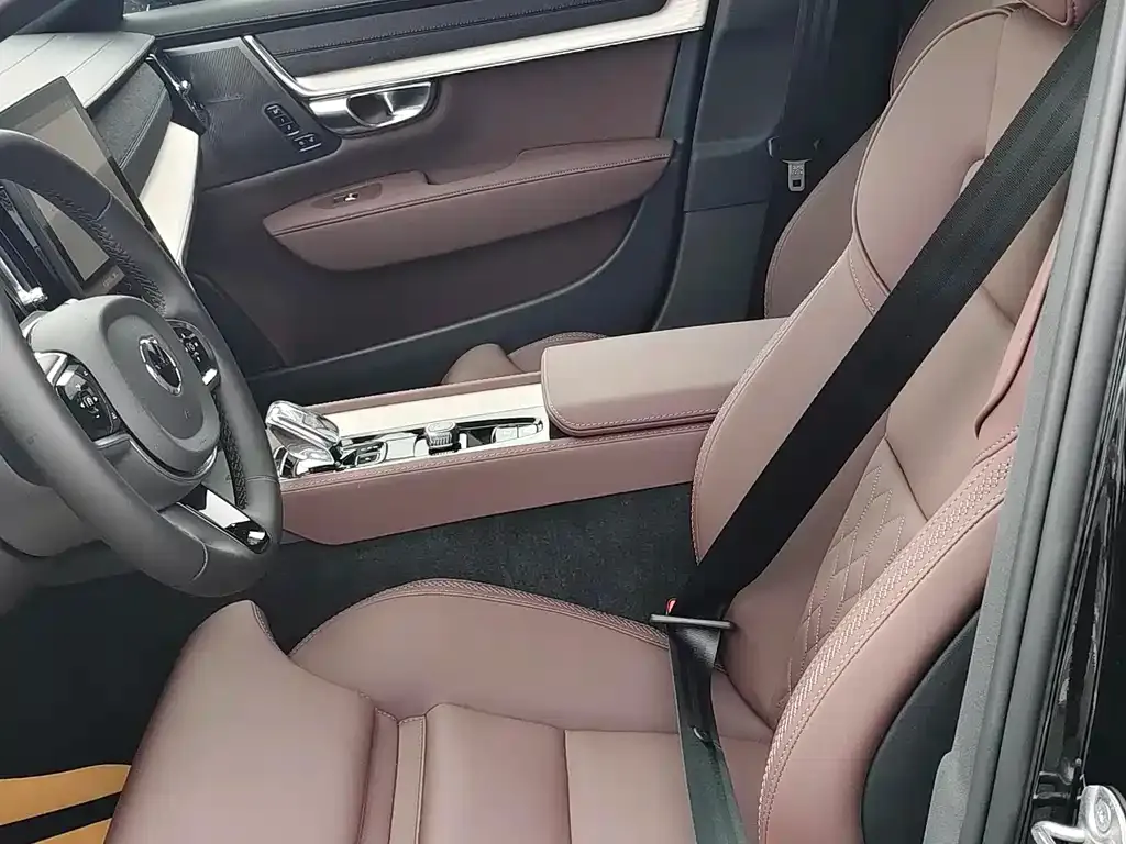 Volvo S90 2025 из CN, фото 8