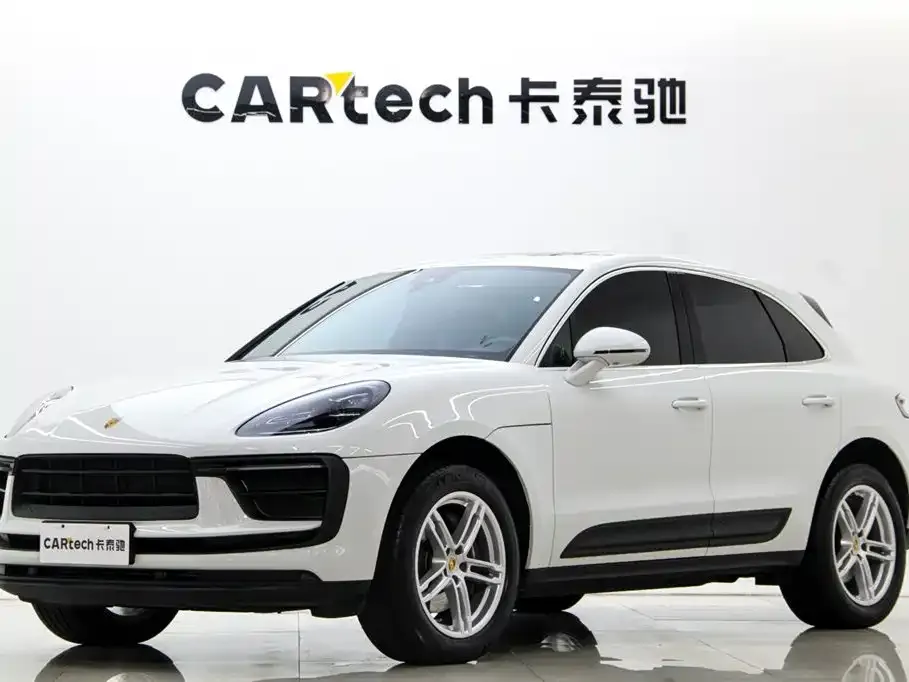 Porsche Macan — фото 1