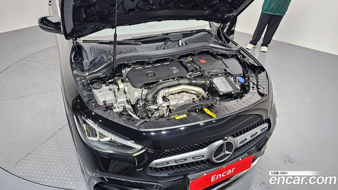 Mercedes-Benz GLA-Class — фото 6