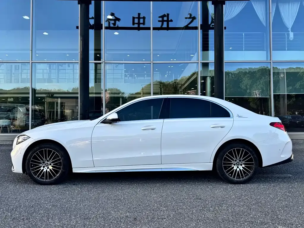 Mercedes-Benz C-Class 2023 из CN, фото 7
