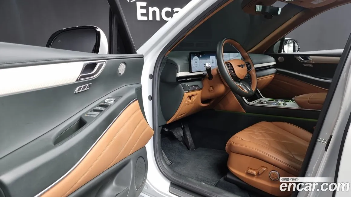 Genesis GV80 — фото 10
