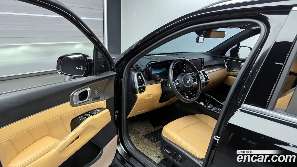 Kia Sorento — фото 10