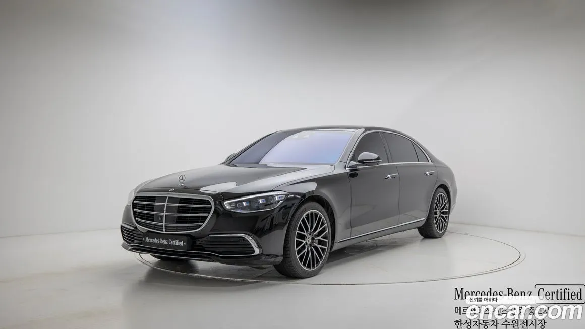 Mercedes-Benz S-Class — фото 1