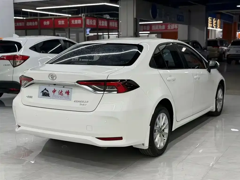 Toyota Corolla 2021 из CN, фото 5