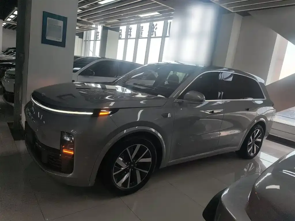 Li Auto L8 2023 из CN, фото 5