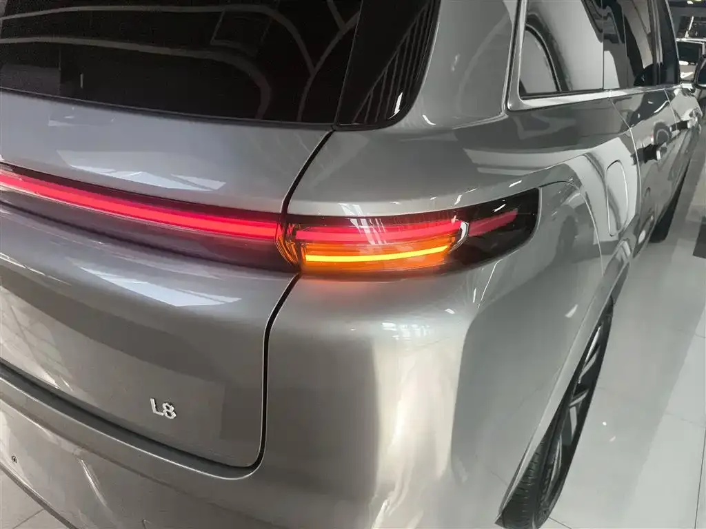 Li Auto L8 2023 из CN, фото 8