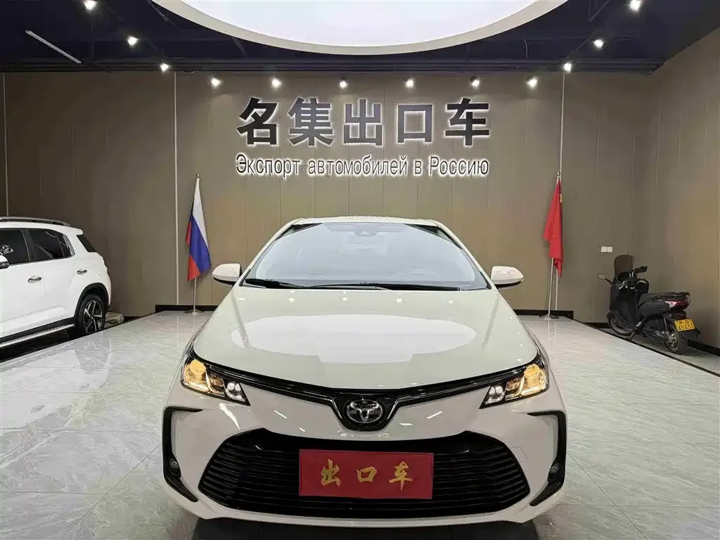 Toyota Corolla — фото 2