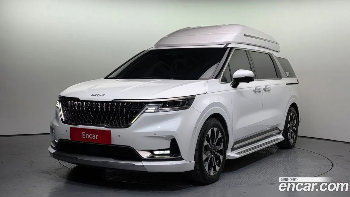 Kia Carnival — фото 1