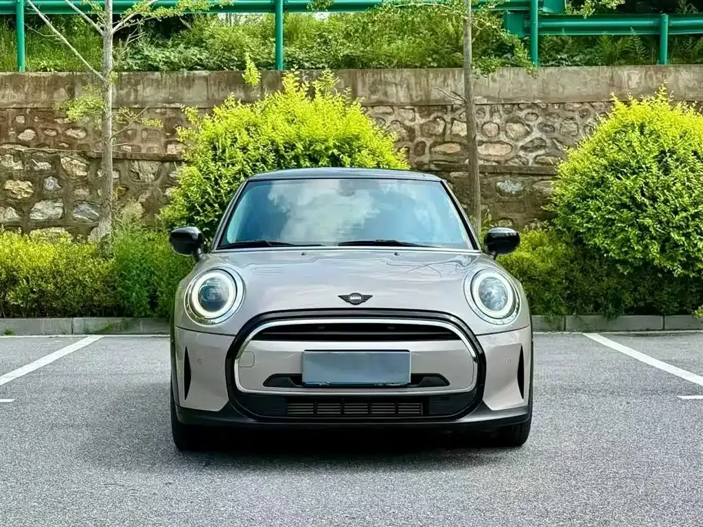 MINI Cooper (3-door) 2022 из CN, фото 2