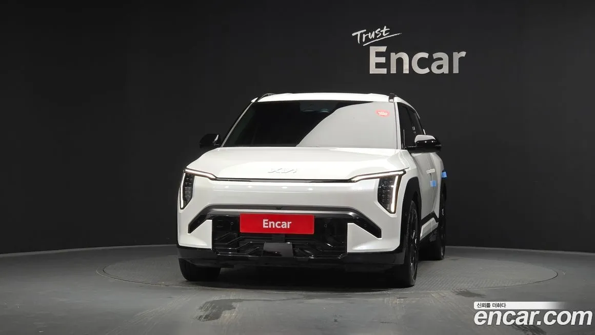 Kia EV3 — фото 3
