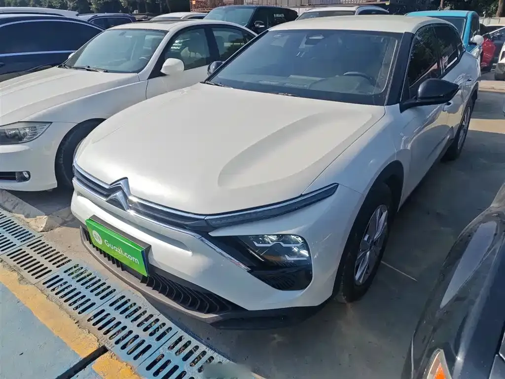 Citroen C5 X 2024 из CN, фото 2