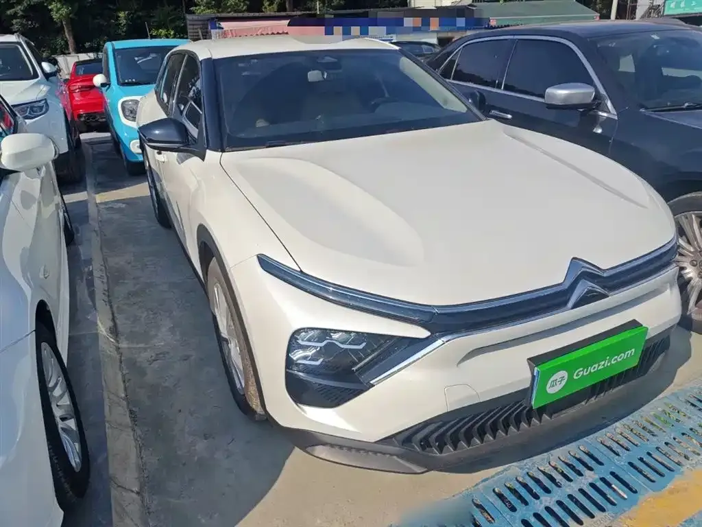 Citroen C5 X 2024 из CN, фото 4