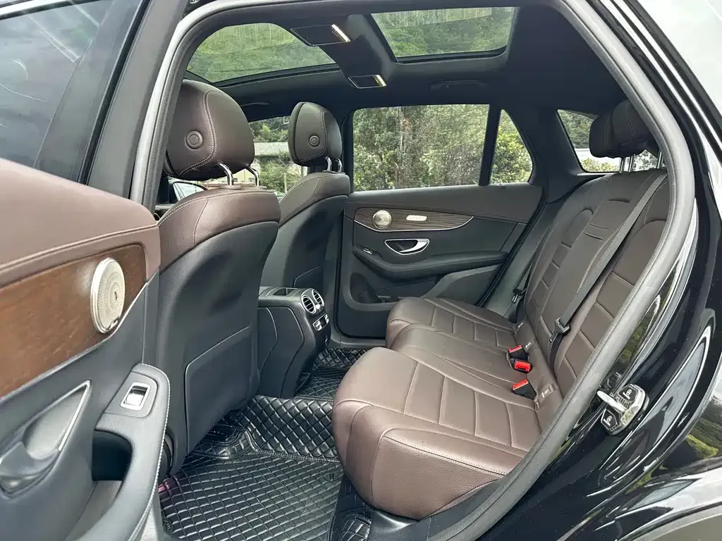 Mercedes-Benz GLC 2023 из CN, фото 10
