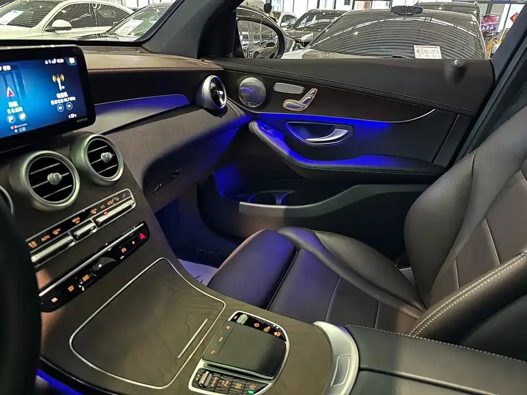 Mercedes-Benz GLC 2023 из CN, фото 6