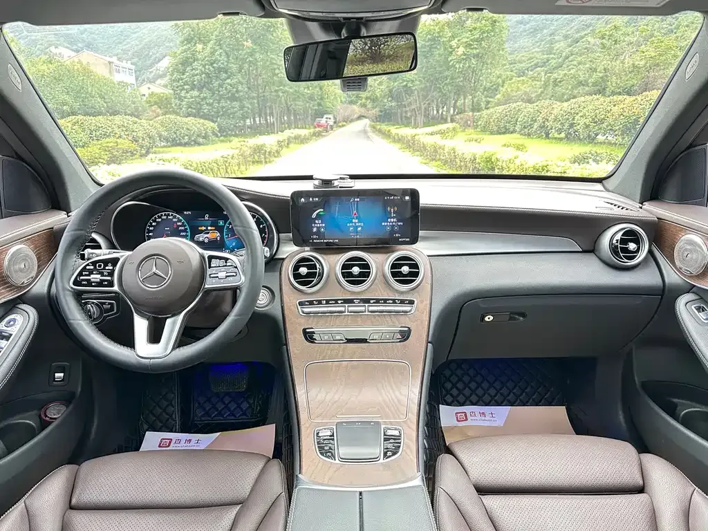 Mercedes-Benz GLC 2023 из CN, фото 8