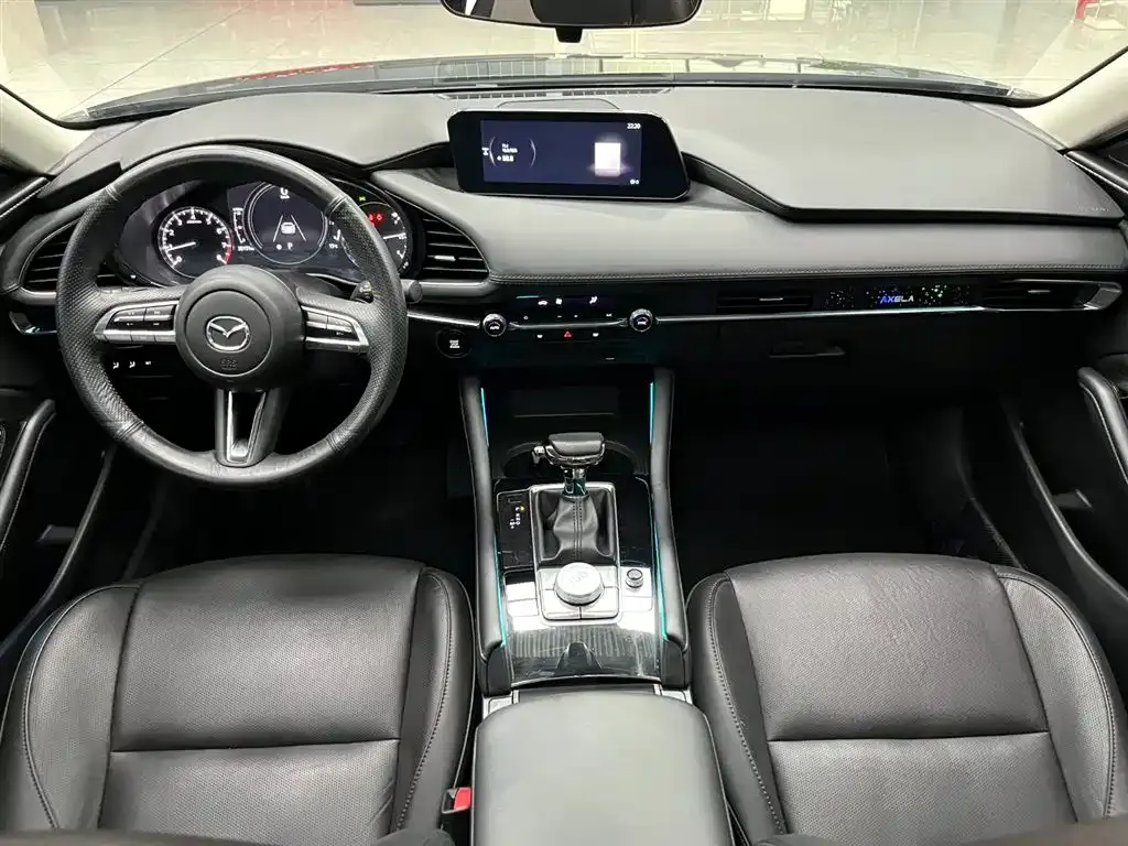 Mazda 3 Axela 2021 из CN, фото 2