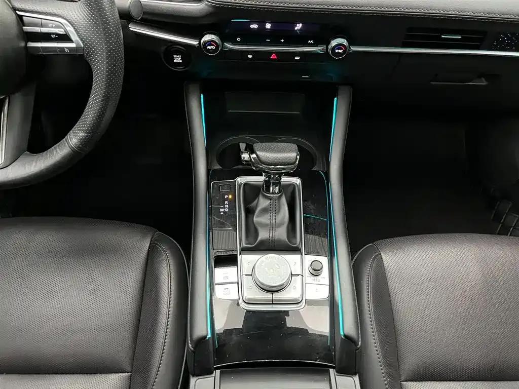 Mazda 3 Axela 2021 из CN, фото 5