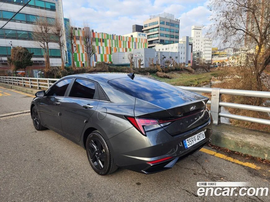 Hyundai AVANTE — фото 4