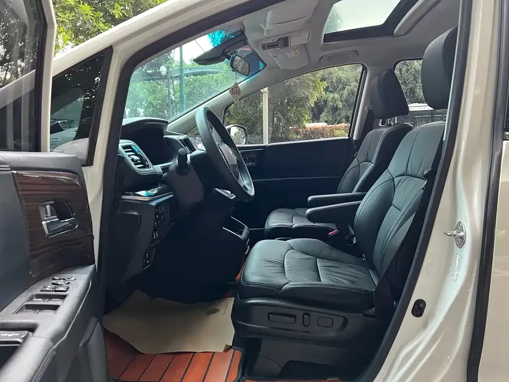 Honda Odyssey 2021 из CN, фото 4