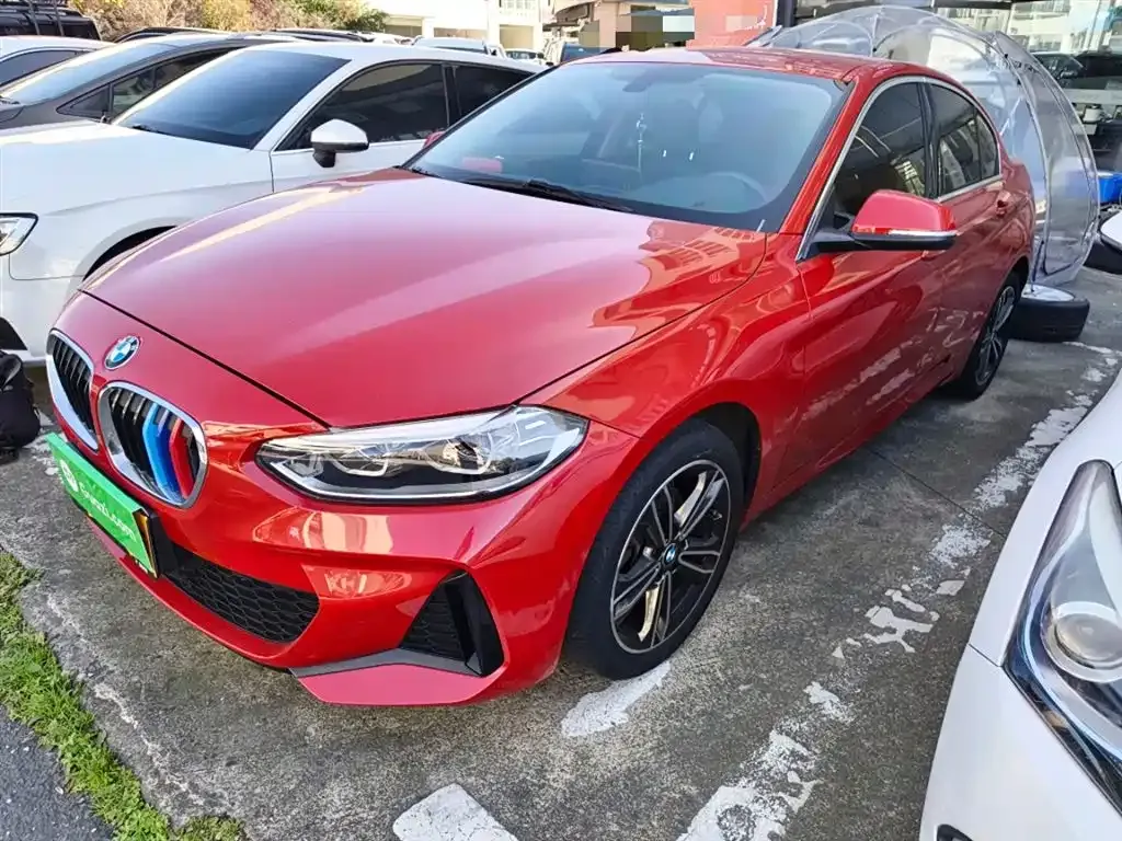 BMW 1 Series 2022 из CN, фото 2