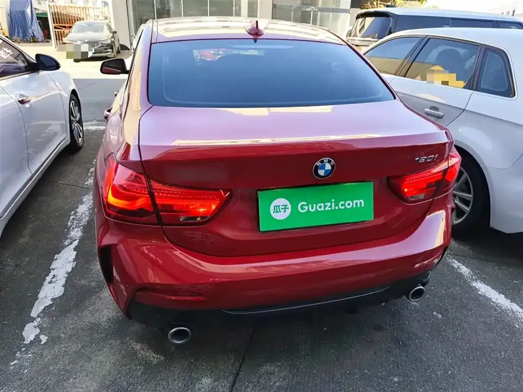 BMW 1 Series 2022 из CN, фото 6