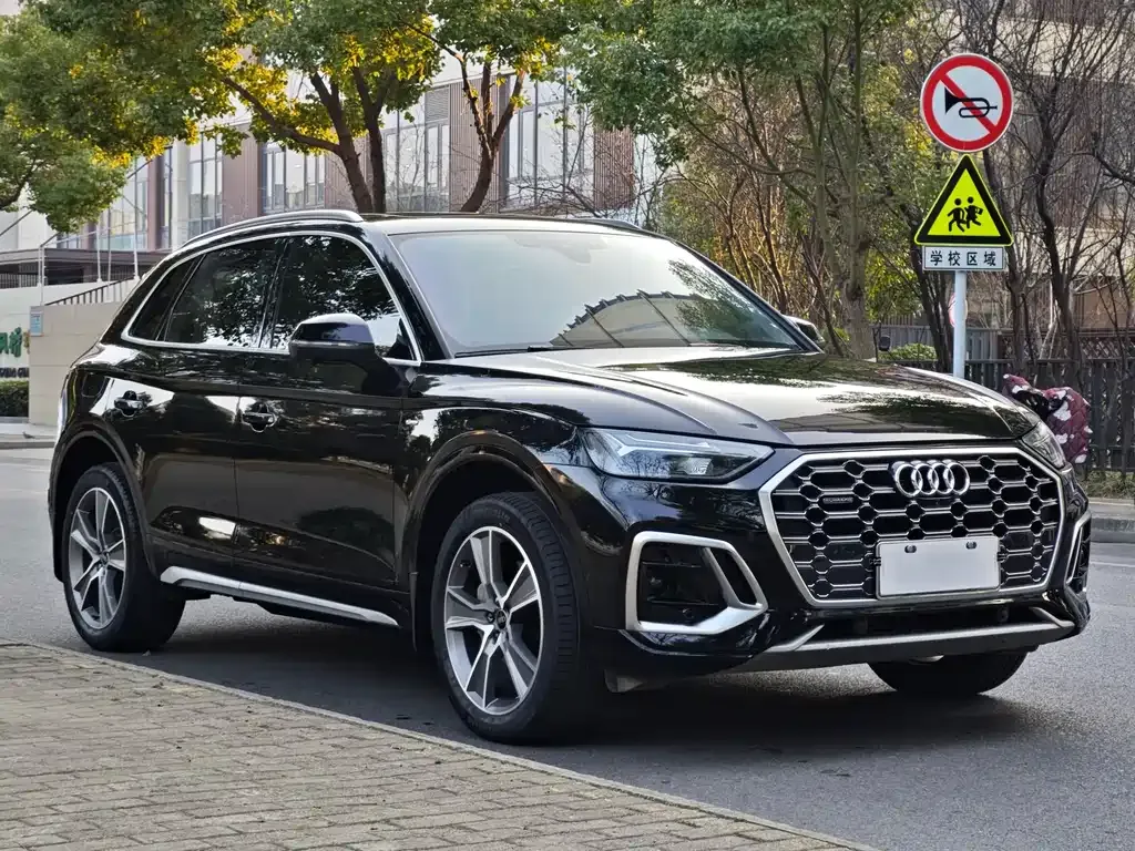 Audi Q5L 2022 из CN, фото 3