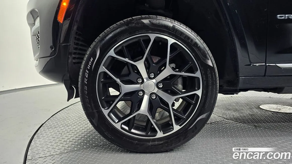 Jeep Cherokee 2023 из KR, фото 5
