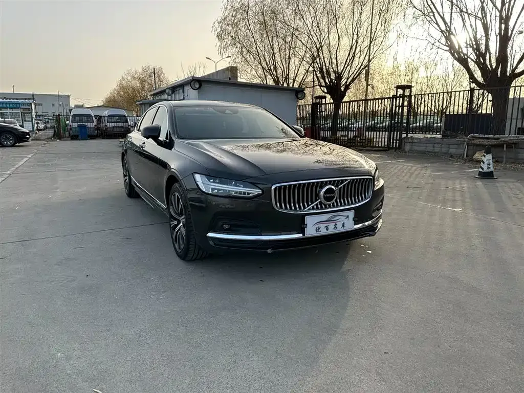 Volvo S90 — фото 3