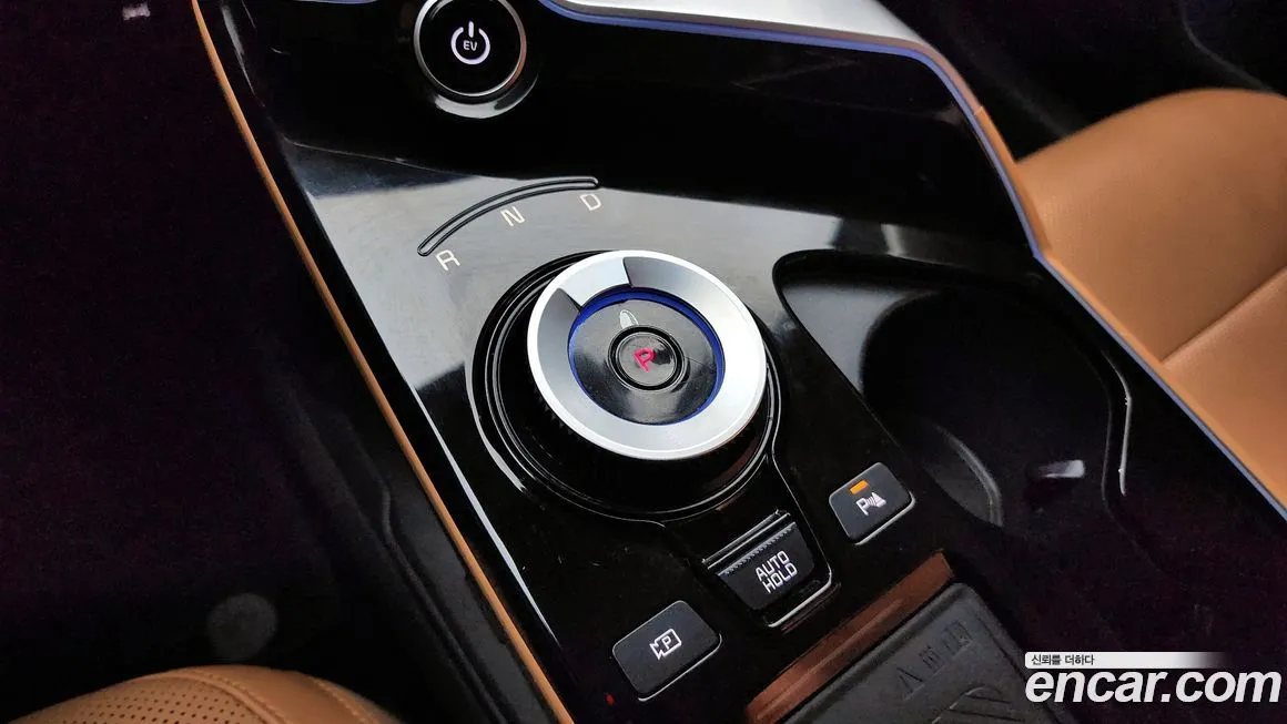 Kia EV6 — фото 9