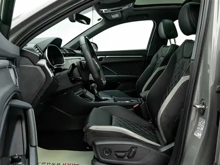 Audi Q3 Sportback — фото 4