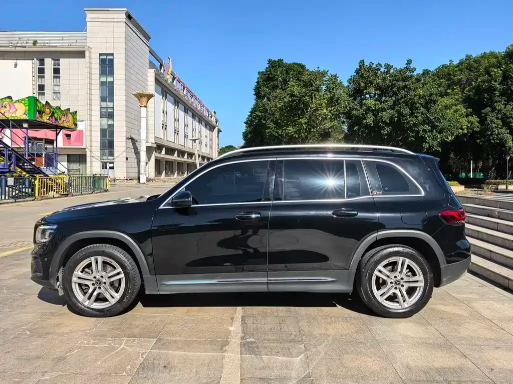 Mercedes-Benz GLB 2023 из CN, фото 9