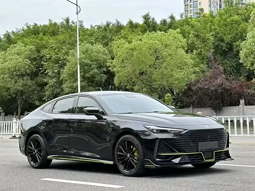 Changan UNI-V 2023 из CN, фото 4