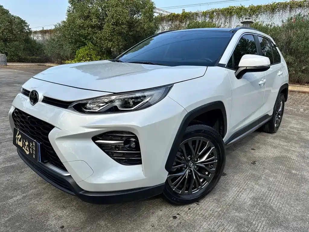 Toyota Wildlander 2023 из CN, фото 1